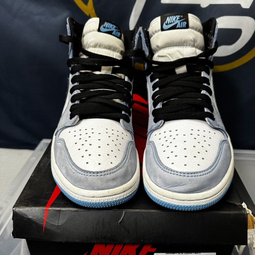 Nike Air Jordan 1 Retro High OG White Black University Blue Size 9 555088-134 - Picture 4 of 9
